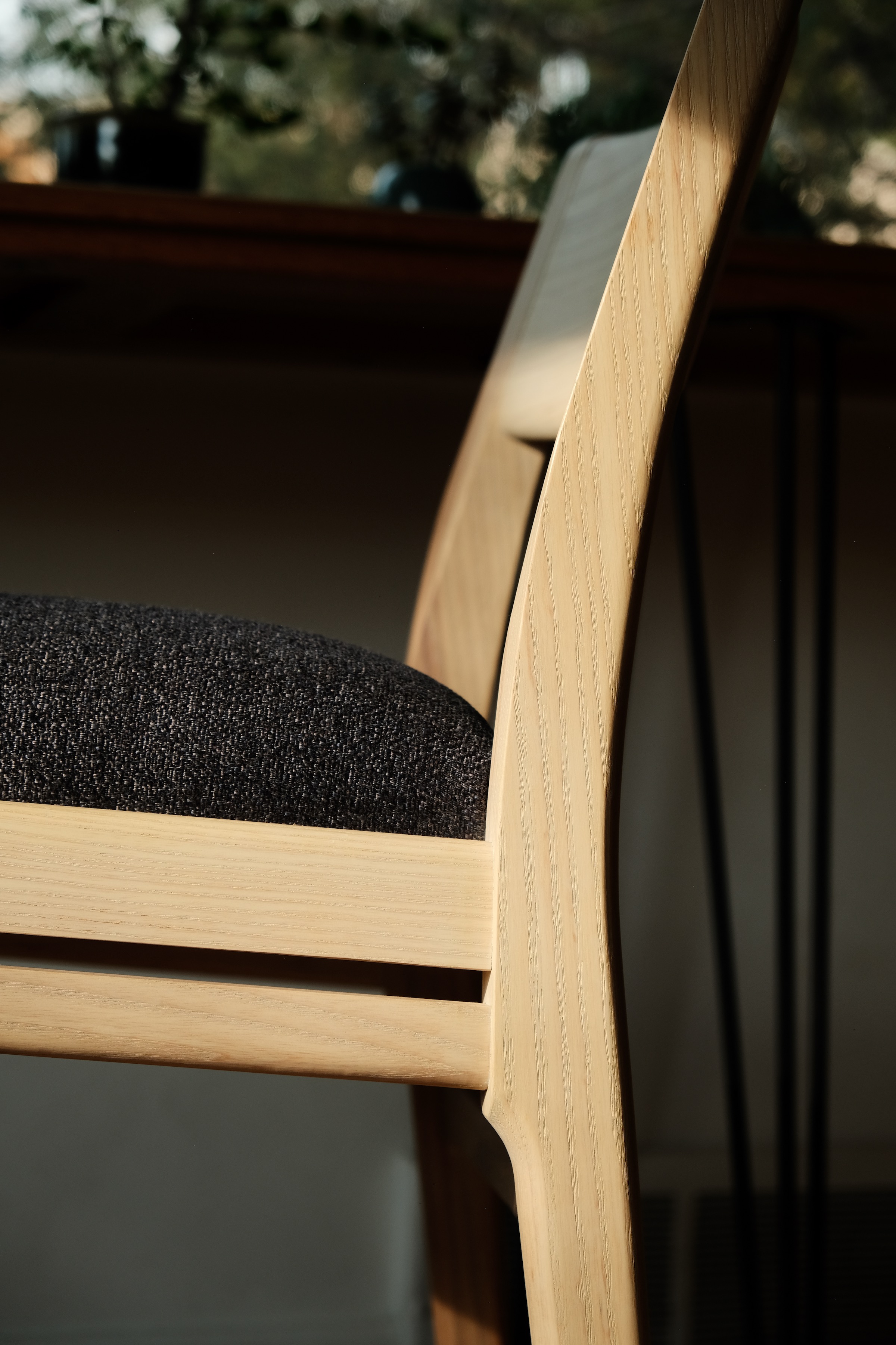 Apprentice Chair back corner detail